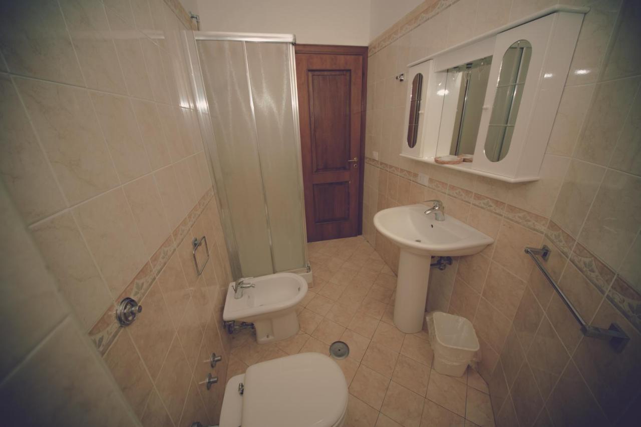 Cassiodoro Rooms Affittacamere Καταντζάρο Εξωτερικό φωτογραφία